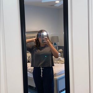 american eagle cropped t-shirt short-sleeve